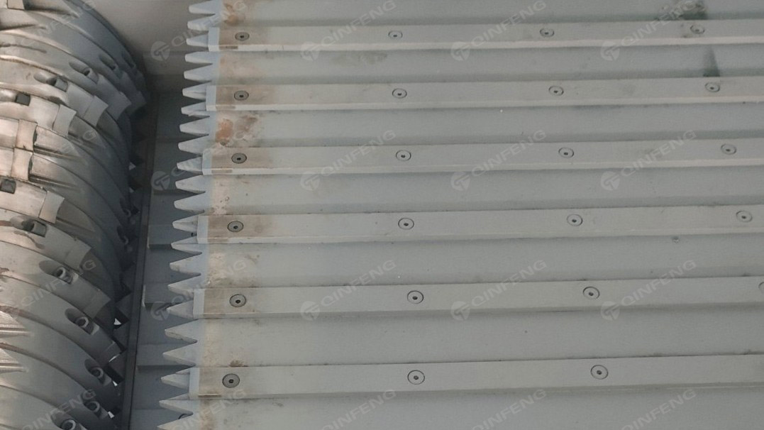 革新再生利用:單軸撕碎機的處理方法